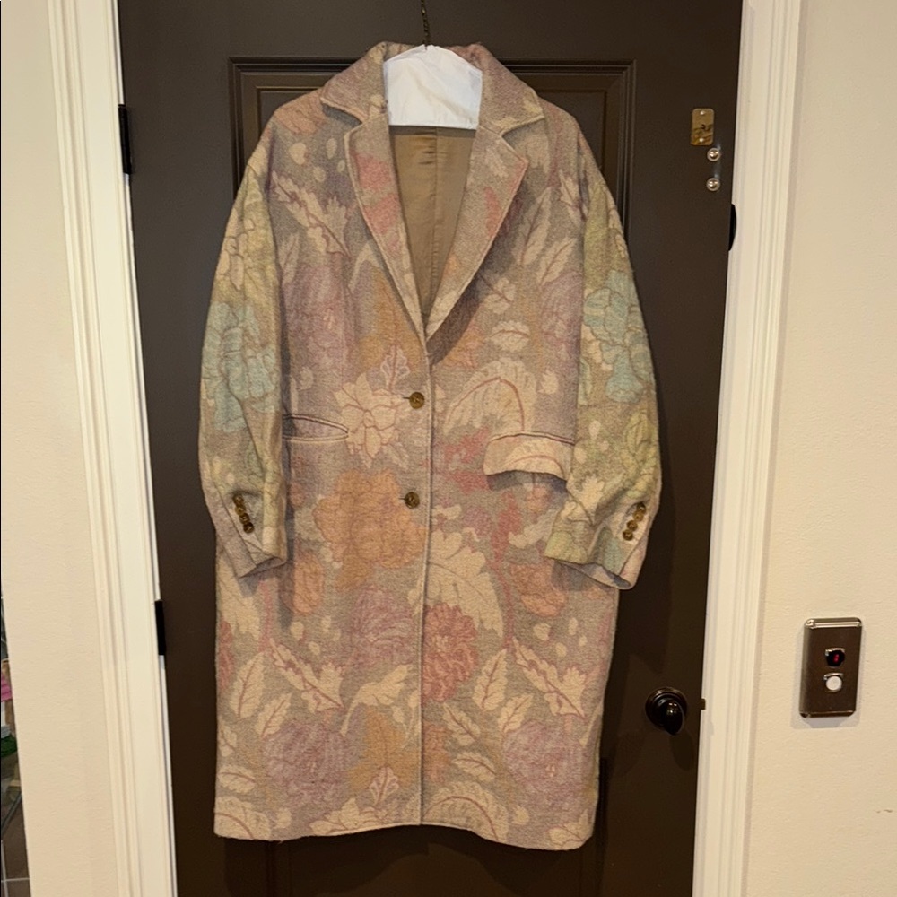 Vintage Floral Patterned Tapestry Coat